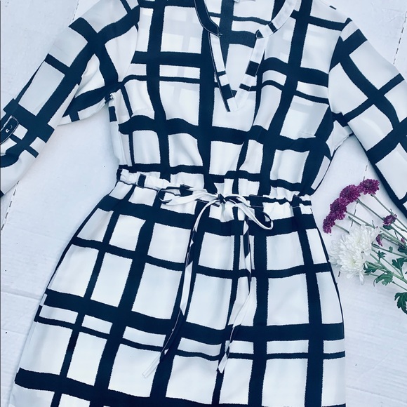 Windowpane Shift Dress - Picture 2 of 8